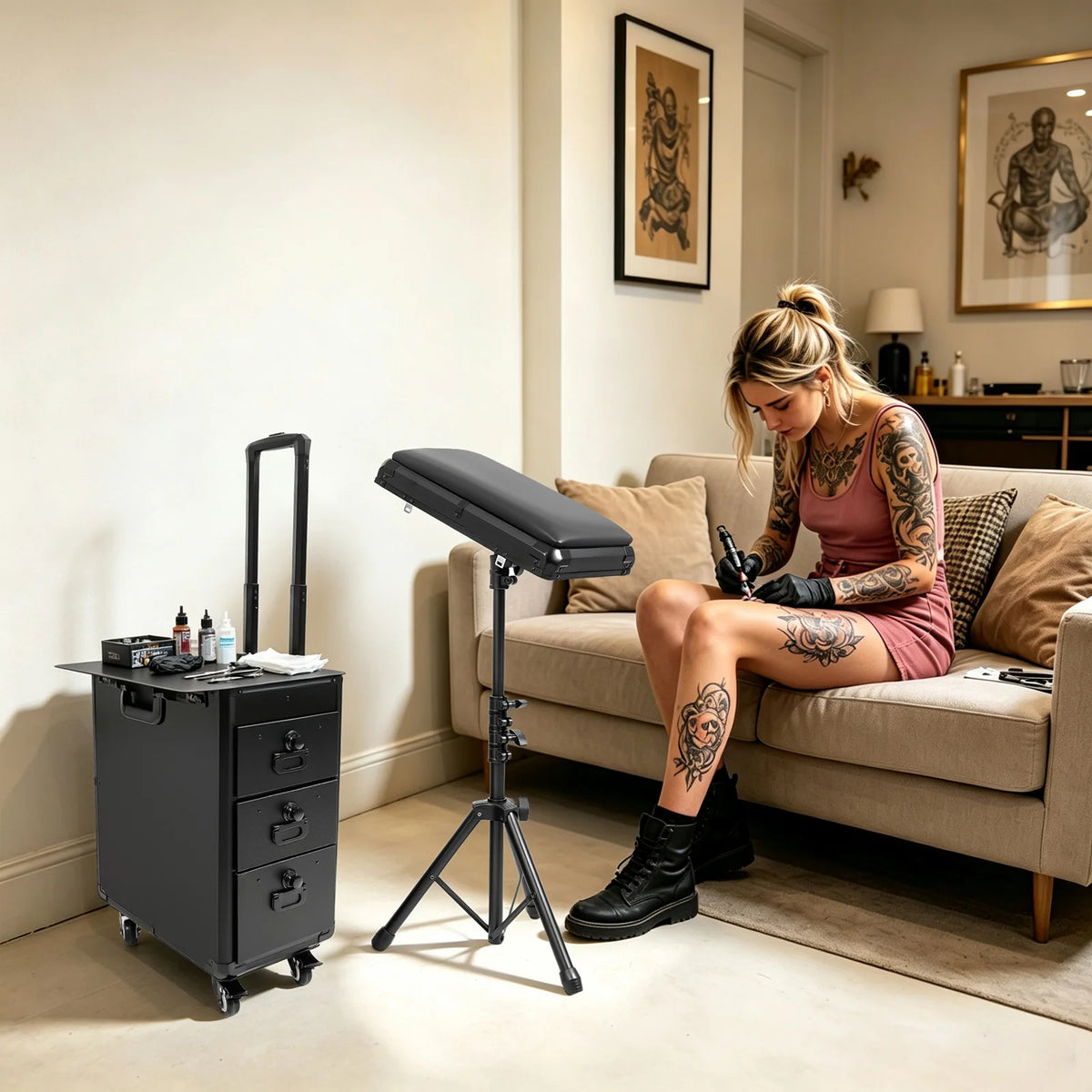 Rolling Makeup Case With Spinner Wheels, Combination Lock, Adjustable Handle